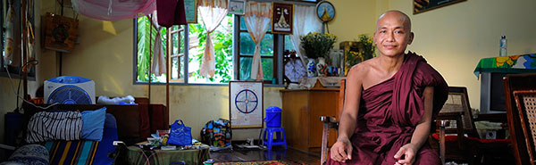 Monks provide hope to people living with HIV